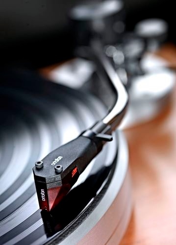 Ortofon 2M Red MM Phono Cartridge